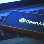 Сэм Альтман готовит «антисмартфон»